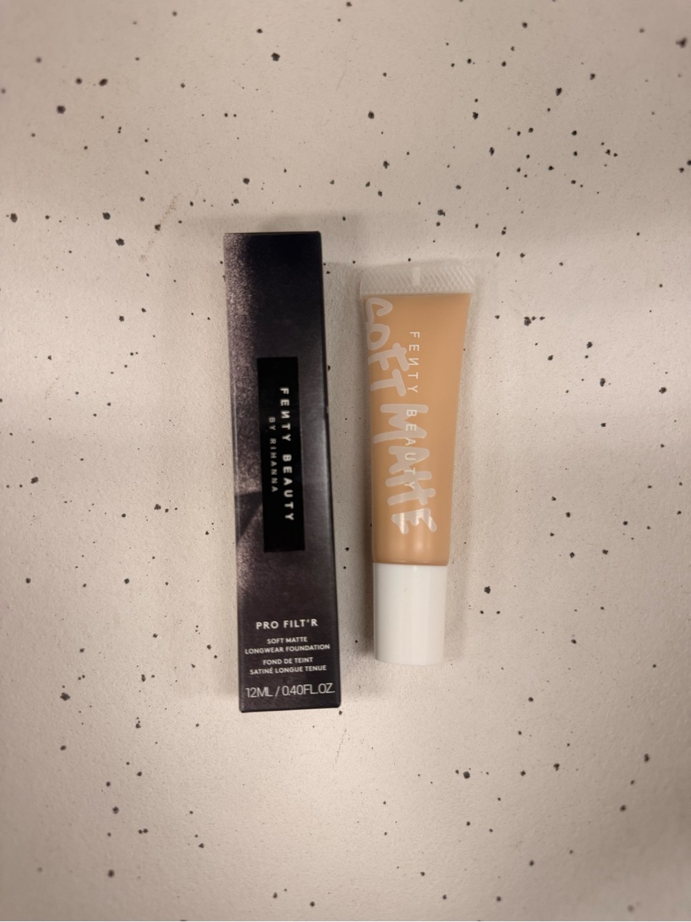 Fenty Beauty Pro Filt'r Soft Matte Foundation - Beige Shade 210